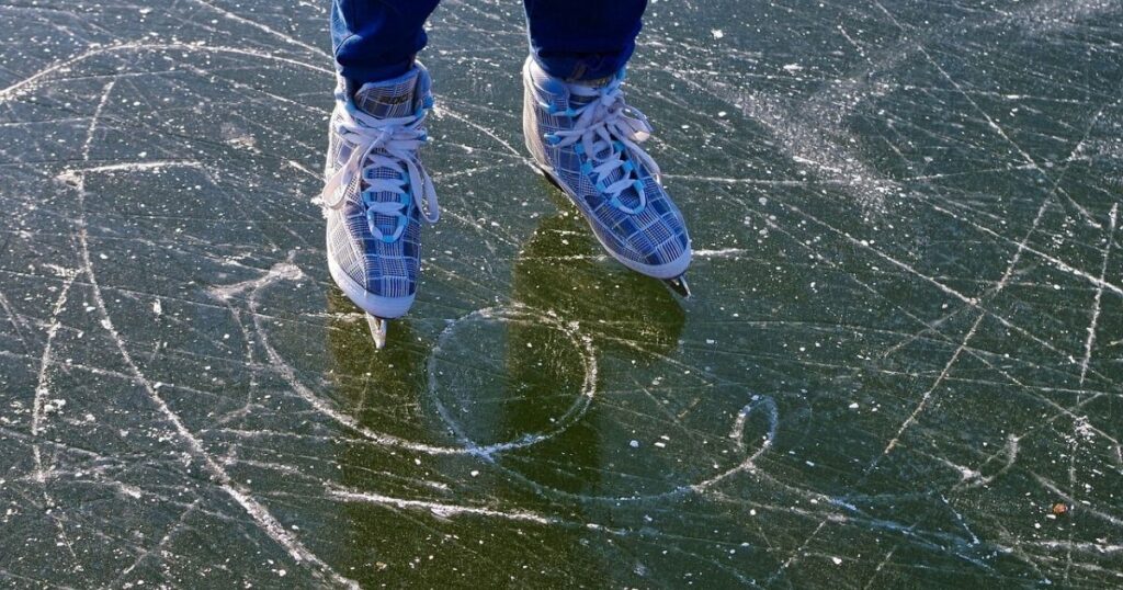 スヌーピーが冬に運転するザンボーニ(ZAMBONI)って何? スヌーピー好き夫婦のまったりブログ